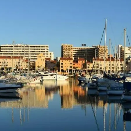 Marina Mar Apartment *
